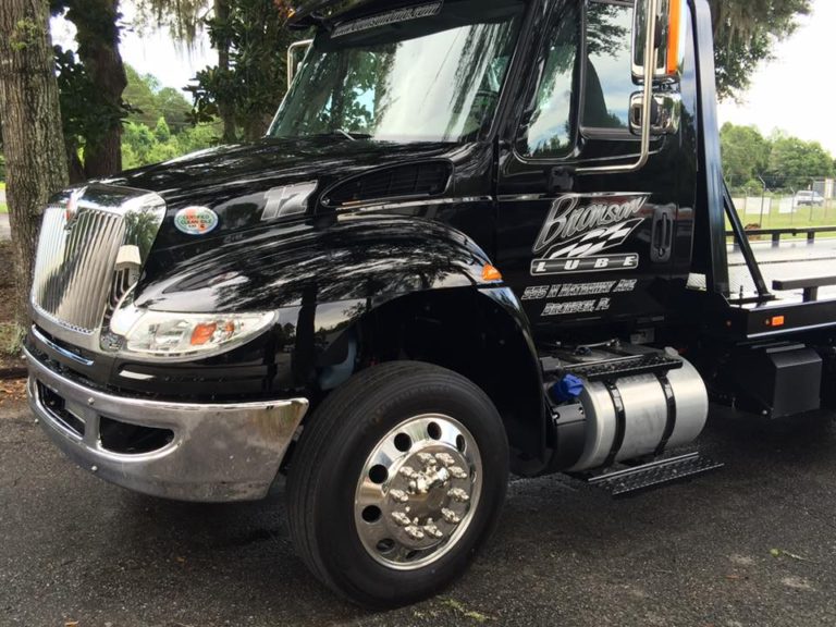 Bronson Lube Full automotive service and towing